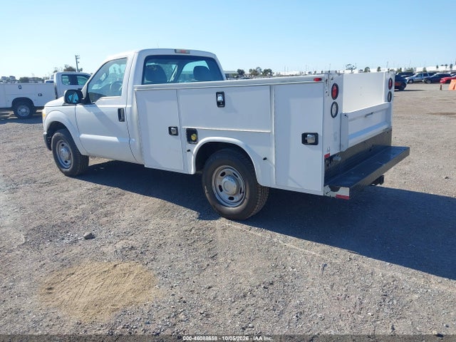 46088658 :رقم المزاد ، 1FDBF2A68GED31147 vin ، 2016 Ford F-250 Xl مزاد بيع