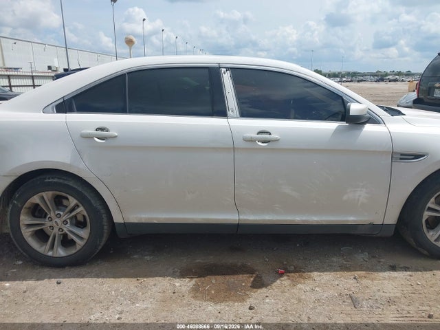 1FAHP2E87JG109854 Ford TAURUS SEL