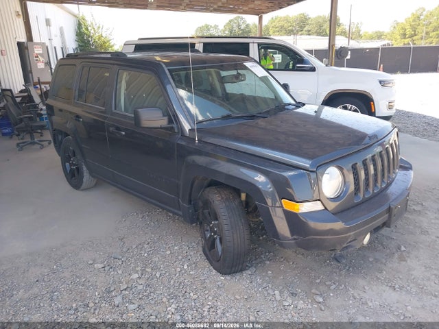46088682 :رقم المزاد ، 1C4NJPBA1FD210965 vin ، 2015 Jeep Patriot Altitude Edition مزاد بيع