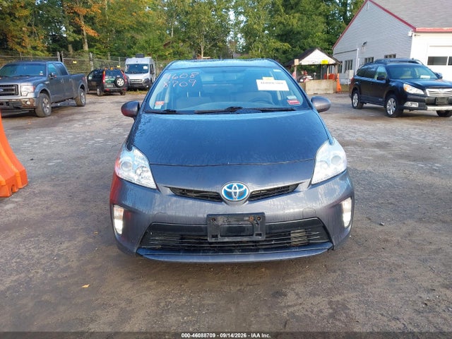 2013 Toyota Prius Two მანქანა იყიდება აუქციონზე, vin: JTDKN3DU6D1714272, აუქციონის ნომერი: 46088709