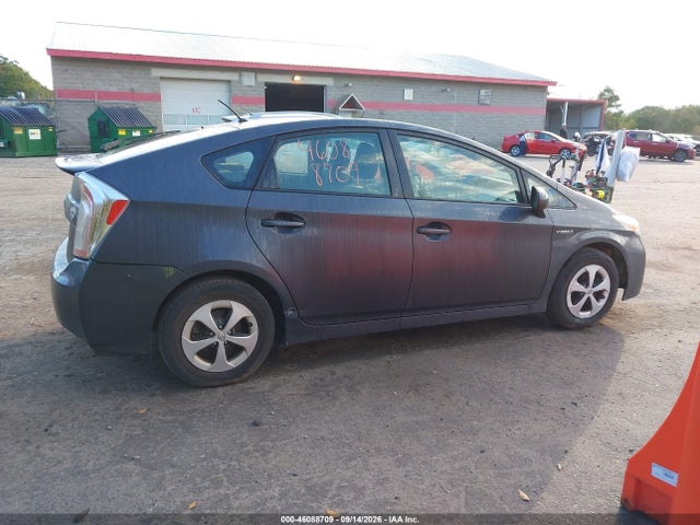 2013 Toyota Prius Two მანქანა იყიდება აუქციონზე, vin: JTDKN3DU6D1714272, აუქციონის ნომერი: 46088709