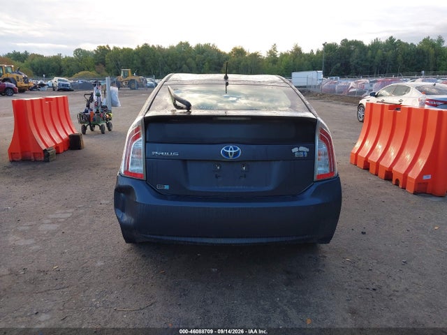 2013 Toyota Prius Two მანქანა იყიდება აუქციონზე, vin: JTDKN3DU6D1714272, აუქციონის ნომერი: 46088709
