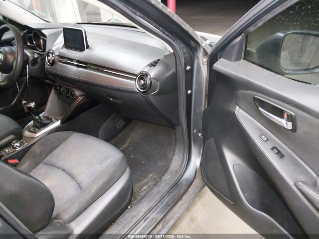 2017 Toyota Yaris Ia მანქანა იყიდება აუქციონზე, vin: 3MYDLBYV2HY180847, აუქციონის ნომერი: 46088710
