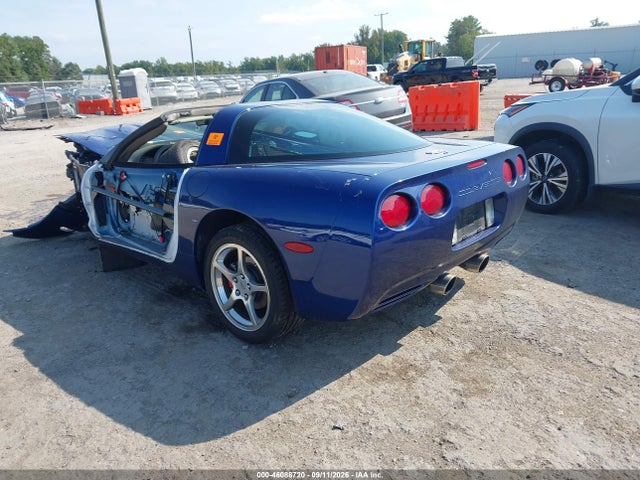 46088720 :رقم المزاد ، 1G1YY22G545115177 vin ، 2004 Chevrolet Corvette مزاد بيع