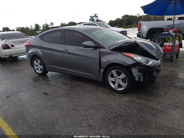 2013 Hyundai Elantra Gls მანქანა იყიდება აუქციონზე, vin: 5NPDH4AE5DH249706, აუქციონის ნომერი: 46088725