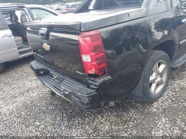 2011 Chevrolet Avalanche 1500 Ltz მანქანა იყიდება აუქციონზე, vin: 3GNTKGE36BG379434, აუქციონის ნომერი: 46088744