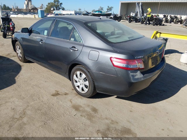 46088760 :رقم المزاد ، 4T1BF3EK4AU083957 vin ، 2010 Toyota Camry Le مزاد بيع