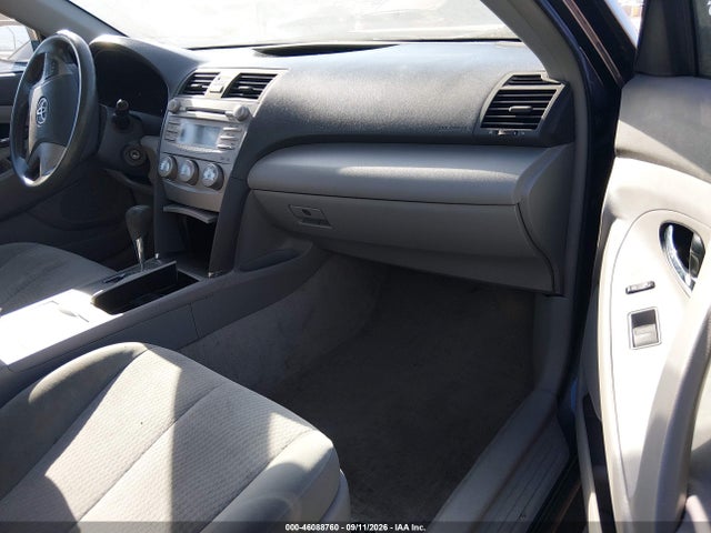 46088760 :رقم المزاد ، 4T1BF3EK4AU083957 vin ، 2010 Toyota Camry Le مزاد بيع