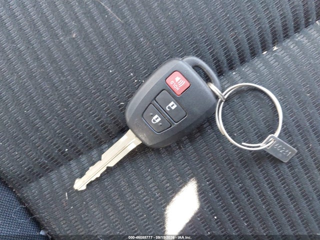 Продажа на аукционе авто 2018 Toyota Rav4 Le, vin: JTMZFREV5JJ189240, номер лота: 46088777