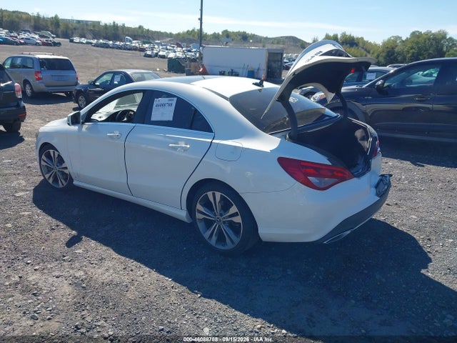 2019 Mercedes-benz Cla 250 4matic მანქანა იყიდება აუქციონზე, vin: WDDSJ4GB5KN726050, აუქციონის ნომერი: 46088788