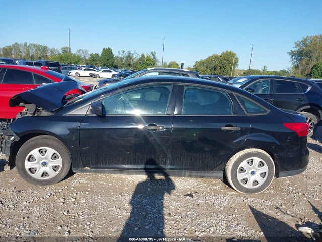 Продажа на аукционе авто 2016 Ford Focus S, vin: 1FADP3E26GL202011, номер лота: 46088795