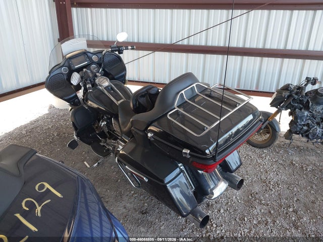Harley-Davidson FLTRU 2018 1HD1KGD12JB646526 Image 3