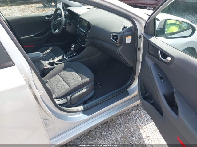 Продаж на аукціоні авто 2019 Hyundai Ioniq Hybrid Blue, vin: KMHC65LC4KU158704, номер лоту: 46088821