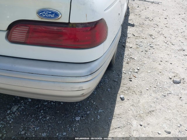 1992 Ford Taurus L მანქანა იყიდება აუქციონზე, vin: 1FACP50U1NA201342, აუქციონის ნომერი: 46088849