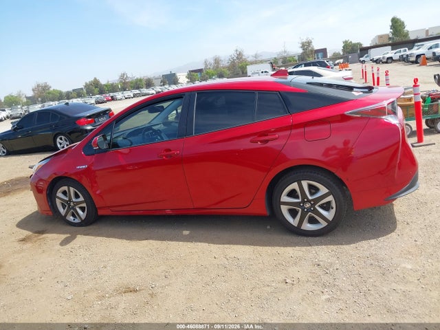 Продажа на аукционе авто 2016 Toyota Prius Four Touring, vin: JTDKARFU8G3508102, номер лота: 46088871