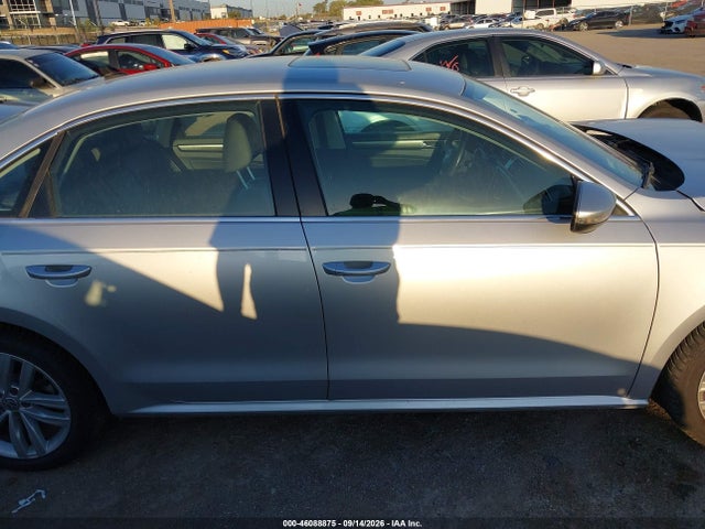 46088875 :رقم المزاد ، 1VWBA7A30JC011486 vin ، 2018 Volkswagen Passat 2.0t Se مزاد بيع