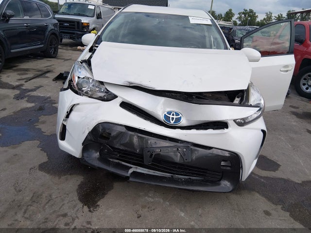 Продажа на аукционе авто 2017 Toyota Prius V Four, vin: JTDZN3EU3HJ063685, номер лота: 46088878