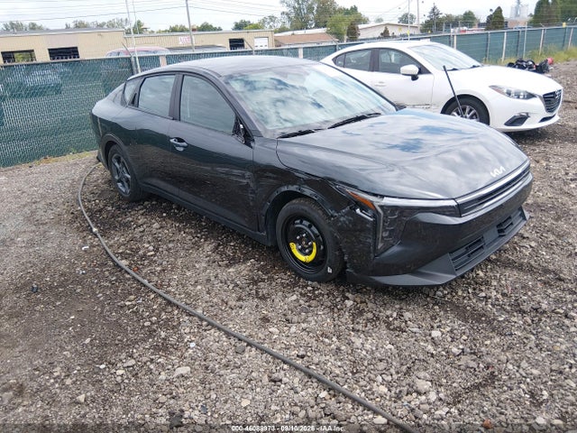 2025 Kia K4 Lxs მანქანა იყიდება აუქციონზე, vin: 3KPFT4DE1SE014871, აუქციონის ნომერი: 46088973