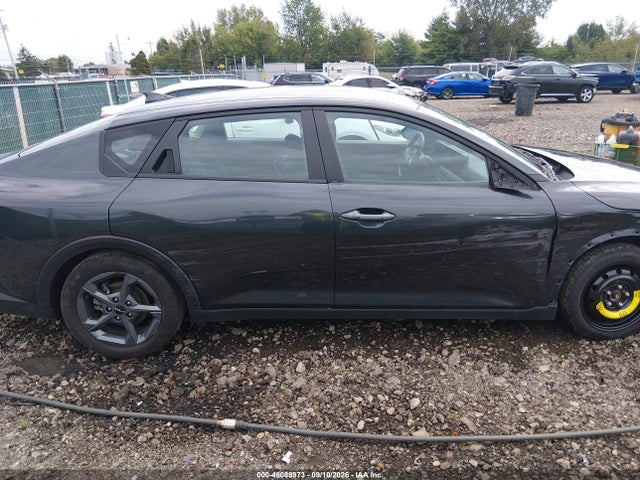 2025 Kia K4 Lxs მანქანა იყიდება აუქციონზე, vin: 3KPFT4DE1SE014871, აუქციონის ნომერი: 46088973