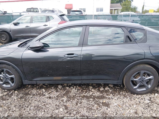 2025 Kia K4 Lxs მანქანა იყიდება აუქციონზე, vin: 3KPFT4DE1SE014871, აუქციონის ნომერი: 46088973