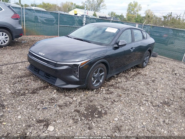 2025 Kia K4 Lxs მანქანა იყიდება აუქციონზე, vin: 3KPFT4DE1SE014871, აუქციონის ნომერი: 46088973