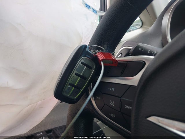 2021 Chrysler Voyager Lxi მანქანა იყიდება აუქციონზე, vin: 2C4RC1DGXMR533643, აუქციონის ნომერი: 46088990