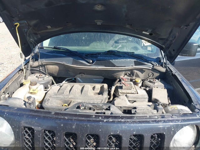 Jeep Patriot Latitude 2014 1C4NJRFBXED892032 Image 10