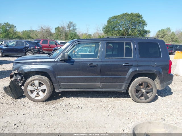 Jeep Patriot Latitude 2014 1C4NJRFBXED892032 Image 14