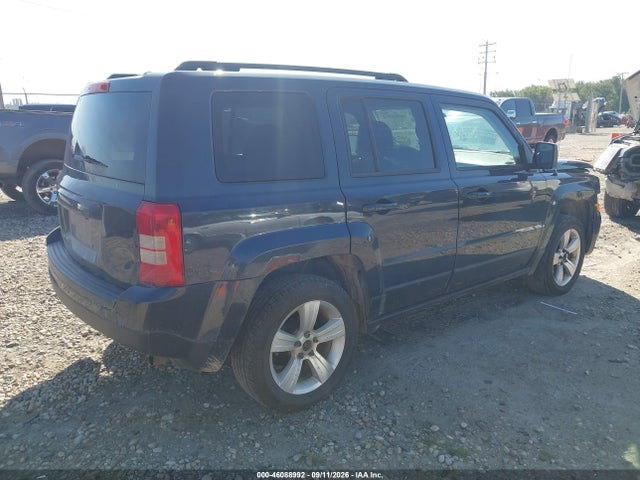 Jeep Patriot Latitude 2014 1C4NJRFBXED892032 Image 4
