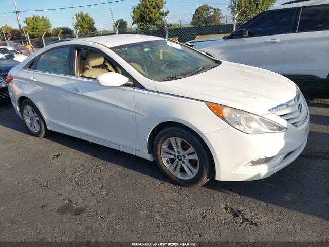46088996 :رقم المزاد ، 5NPEB4AC6DH804490 vin ، 2013 Hyundai Sonata Gls مزاد بيع