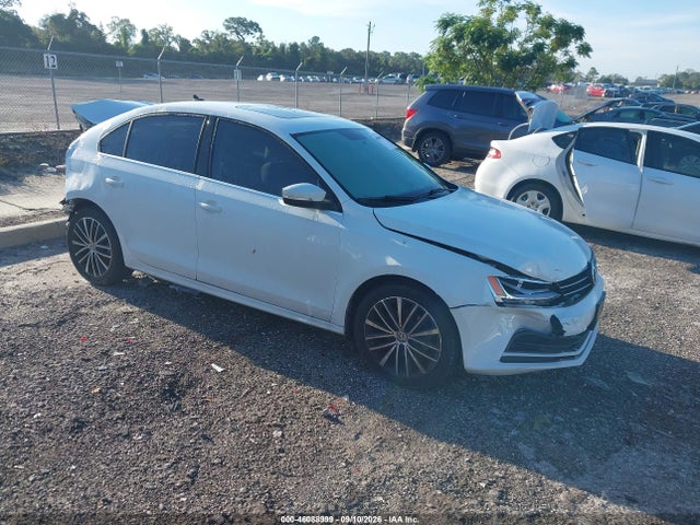 Продажа на аукционе авто 2015 Volkswagen Jetta 2.0l S, vin: 3VW2K7AJXFM240663, номер лота: 46088999