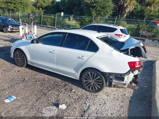 Продажа на аукционе авто 2015 Volkswagen Jetta 2.0l S, vin: 3VW2K7AJXFM240663, номер лота: 46088999