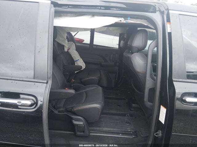 2022 Toyota Sienna Xse მანქანა იყიდება აუქციონზე, vin: 5TDXSKFC0NS043604, აუქციონის ნომერი: 46089079