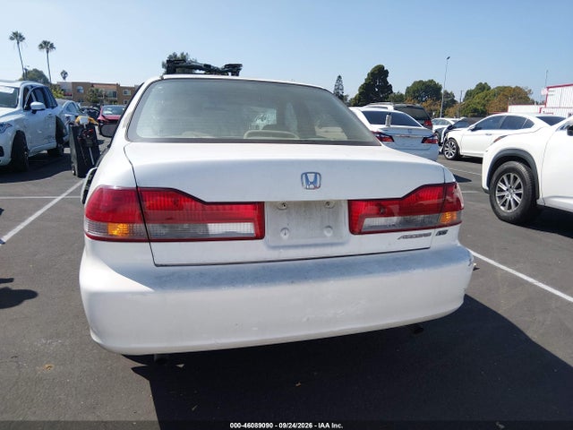 46089090 :رقم المزاد ، 1HGCG16572A073625 vin ، 2002 Honda Accord 3.0 Ex مزاد بيع