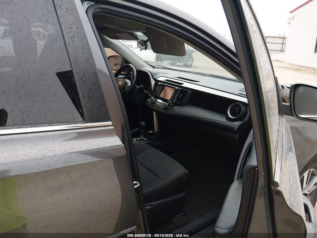 Продажа на аукционе авто 2017 Toyota Rav4 Xle, vin: JTMWFREV0HJ713312, номер лота: 46089126