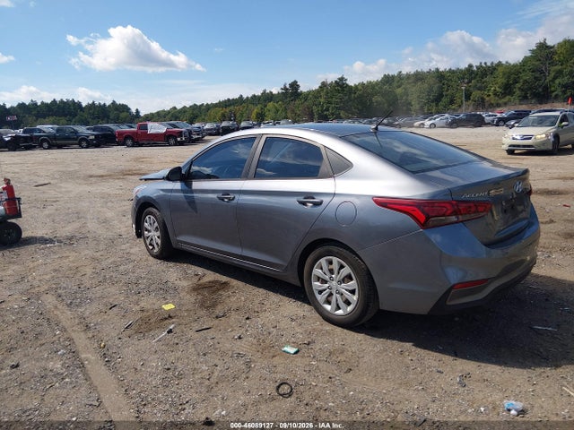 Hyundai ACCENT SE 2019 3KPC24A38KE062845 Image 3