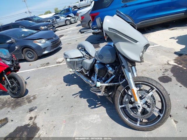 Harley-Davidson FLHX 2024 1HD1KB718RB649506 main image