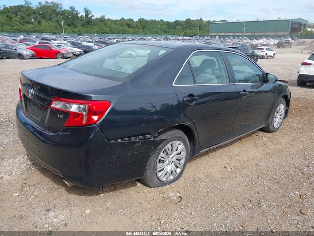 46089143 :رقم المزاد ، 4T4BF1FK6CR221588 vin ، 2012 Toyota Camry Le مزاد بيع