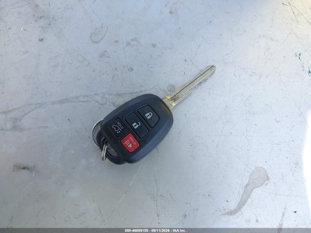 46089155 :رقم المزاد ، 5TDZKRFH4FS082145 vin ، 2015 Toyota Highlander Le Plus V6 مزاد بيع