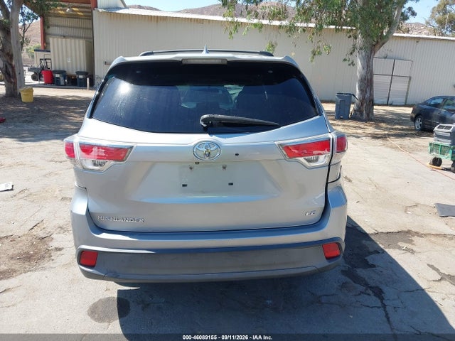 46089155 :رقم المزاد ، 5TDZKRFH4FS082145 vin ، 2015 Toyota Highlander Le Plus V6 مزاد بيع