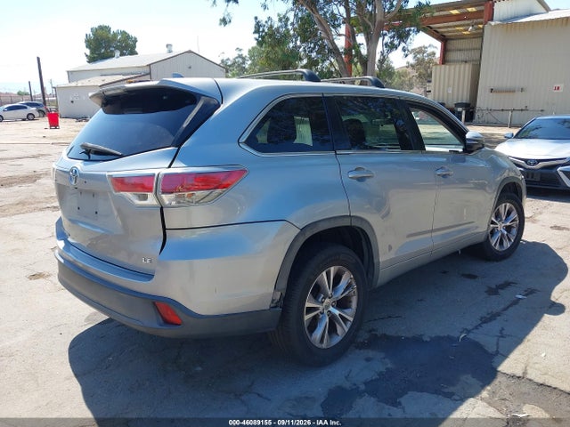 46089155 :رقم المزاد ، 5TDZKRFH4FS082145 vin ، 2015 Toyota Highlander Le Plus V6 مزاد بيع