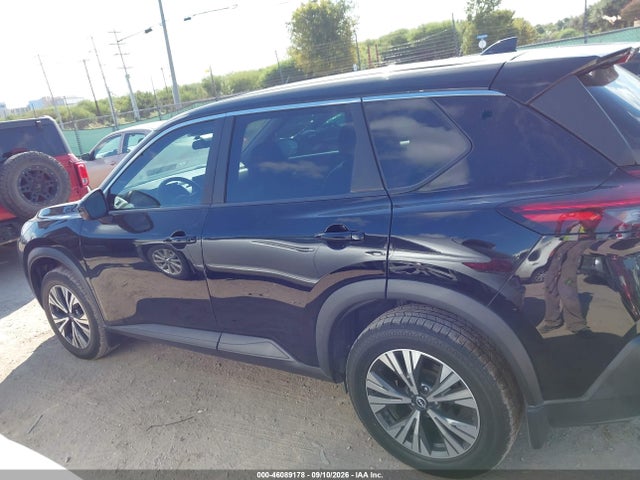 Продаж на аукціоні авто 2022 Nissan Rogue Sv Fwd, vin: 5N1BT3BA9NC700754, номер лоту: 46089178