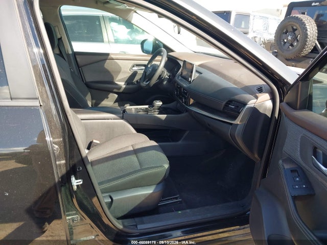 Продаж на аукціоні авто 2022 Nissan Rogue Sv Fwd, vin: 5N1BT3BA9NC700754, номер лоту: 46089178
