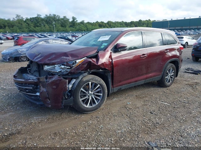 Продажа на аукционе авто 2019 Toyota Highlander Xle, vin: 5TDJZRFH1KS925186, номер лота: 46089189