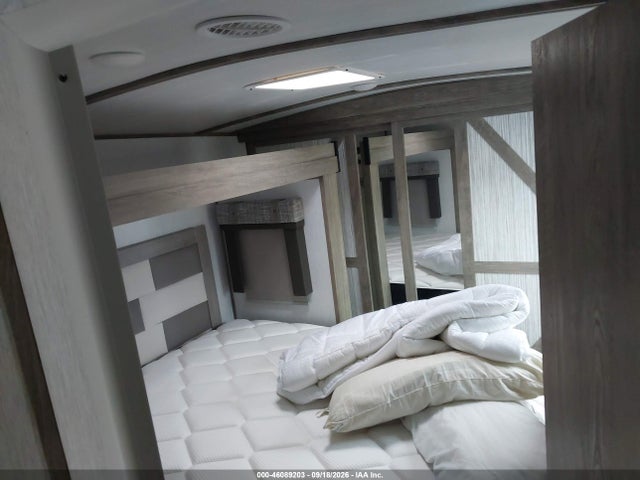Aukcja sprzedaży 2022 Forest River Salem Hemisphere 286rl 5th Whl Travel Trailer, vin: 4X4FSBE21NV009711, numer aukcji: 46089203