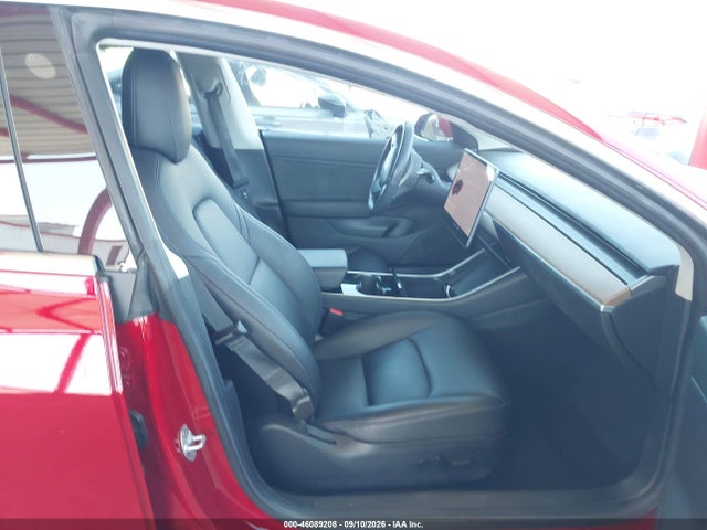 Tesla Model 3 Long Range/mid Range 2018 5YJ3E1EA7JF045798 Image 5