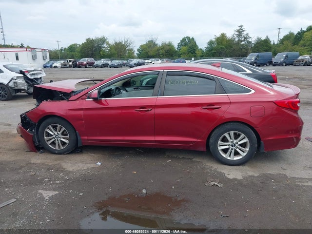 Продажа на аукционе авто 2016 Hyundai Sonata Se, vin: 5NPE24AF3GH422786, номер лота: 46089224