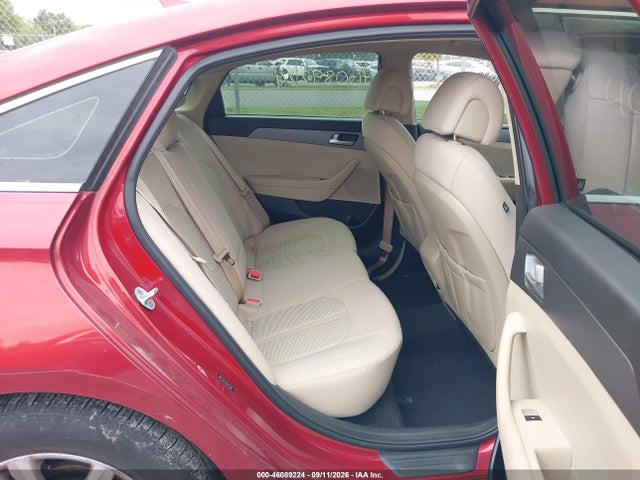 Продажа на аукционе авто 2016 Hyundai Sonata Se, vin: 5NPE24AF3GH422786, номер лота: 46089224