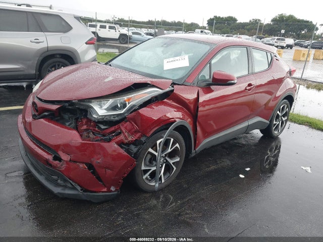 2018 Toyota C-hr Xle მანქანა იყიდება აუქციონზე, vin: NMTKHMBXXJR017565, აუქციონის ნომერი: 46089232