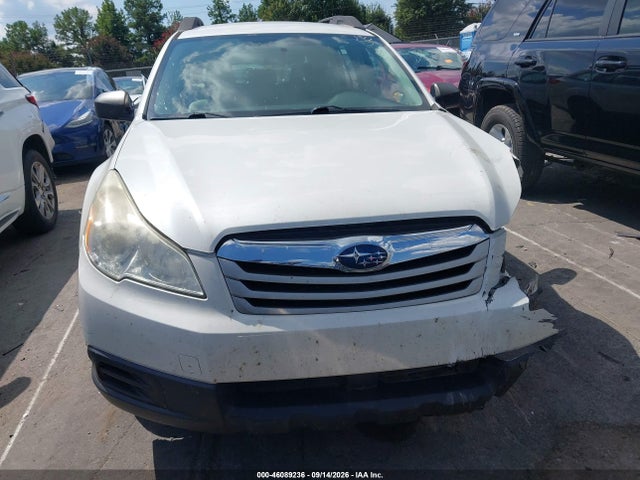46089236 :رقم المزاد ، 4S4BRCAC3B3431132 vin ، 2011 Subaru Outback 2.5i مزاد بيع